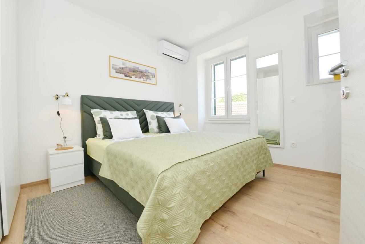 Apartman Junona - Poluotok Na Dlanu Zadar Exterior foto